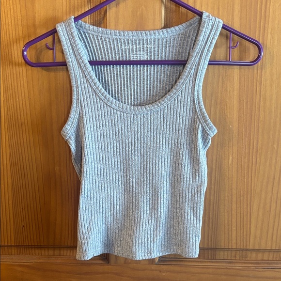 American Eagle Outfitters Tops - American Eagle Gray Ribbed Tank Top